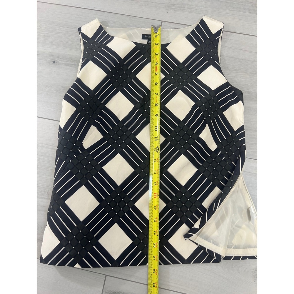 Talbots Petites Silk Top Black Ivory Geometric Sleeveless Blouse Sz 8P Preppy - Picture 8 of 8